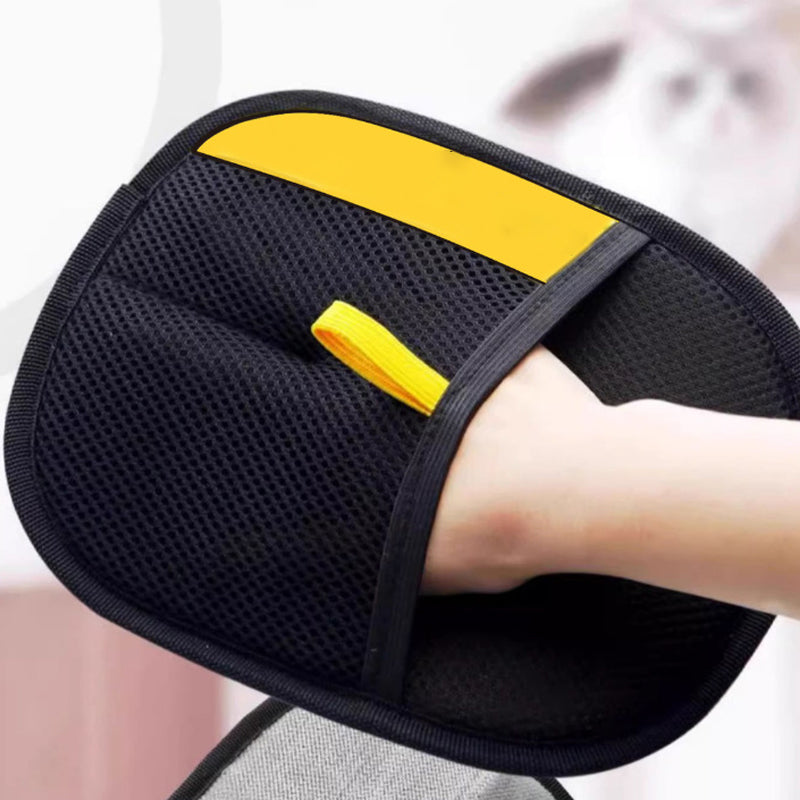 🐾 Pet Grooming & Deshedding Glove – Gentle, Easy, Effective!
