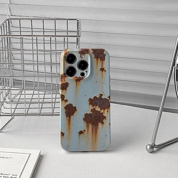 📱 Rusty Glossy Pattern iPhone Case