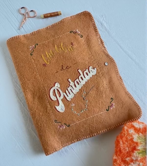 🔥📖 Beginner-Friendly Embroidery Stitch Book